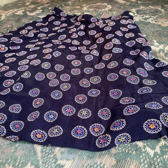 Vintage Y2K A Line Button Closure Geometric Banana Republic Skirt Size 4 Multi - Picture 3 of 5